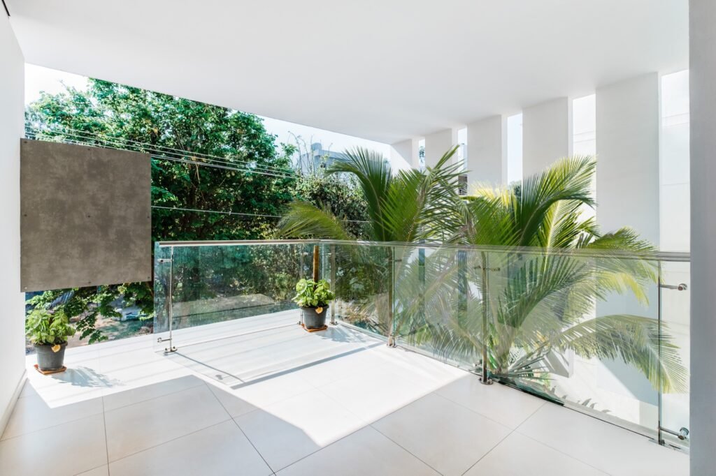 Treehugger FF balcony, Residence, Architecture